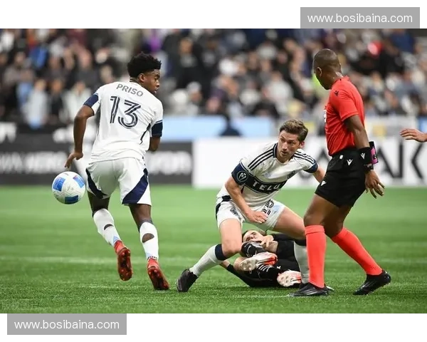 聚焦全球足球杯赛激战格局解析豪门对决与黑马崛起新趋势前景展望 聚焦全球足球杯赛激战格局解析豪门对决与黑马崛起新趋势前景展望